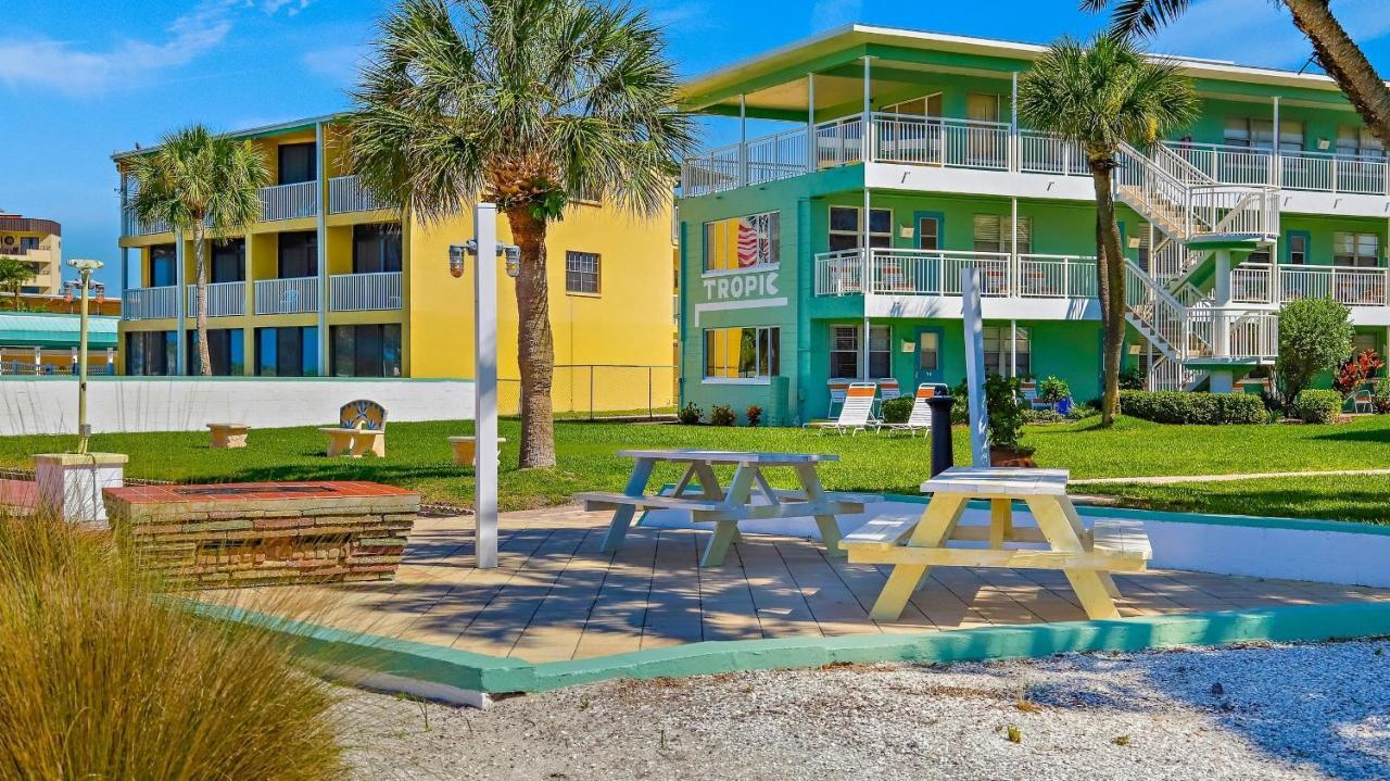 Tropic Terrace #16 - Beachfront Rental Apts St. Pete Beach Exterior photo